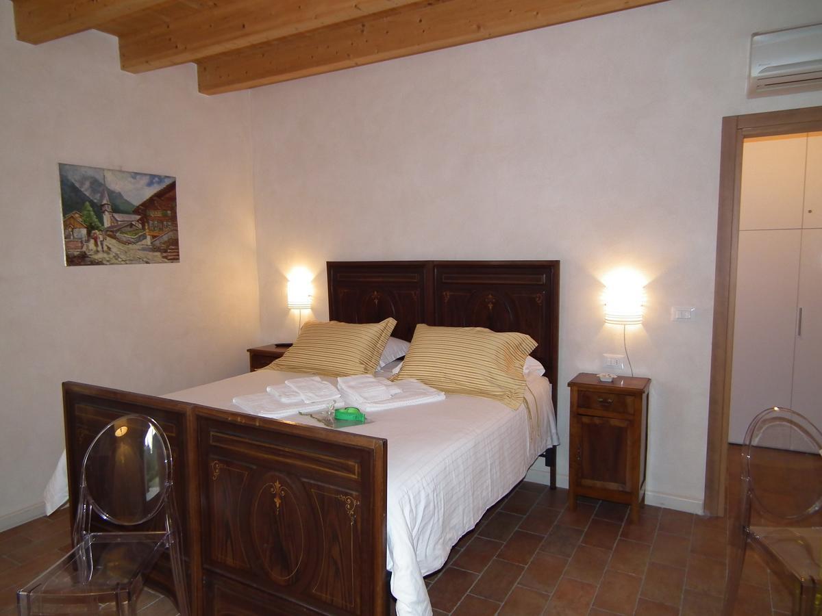 L'Isolo B&B E Case Vacanza Monzambano Dış mekan fotoğraf