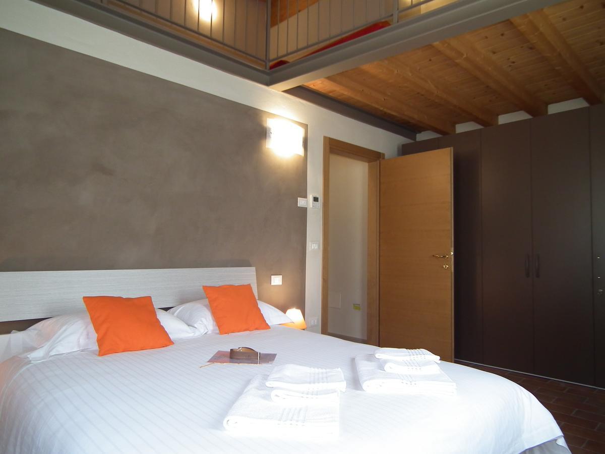 L'Isolo B&B E Case Vacanza Monzambano Dış mekan fotoğraf