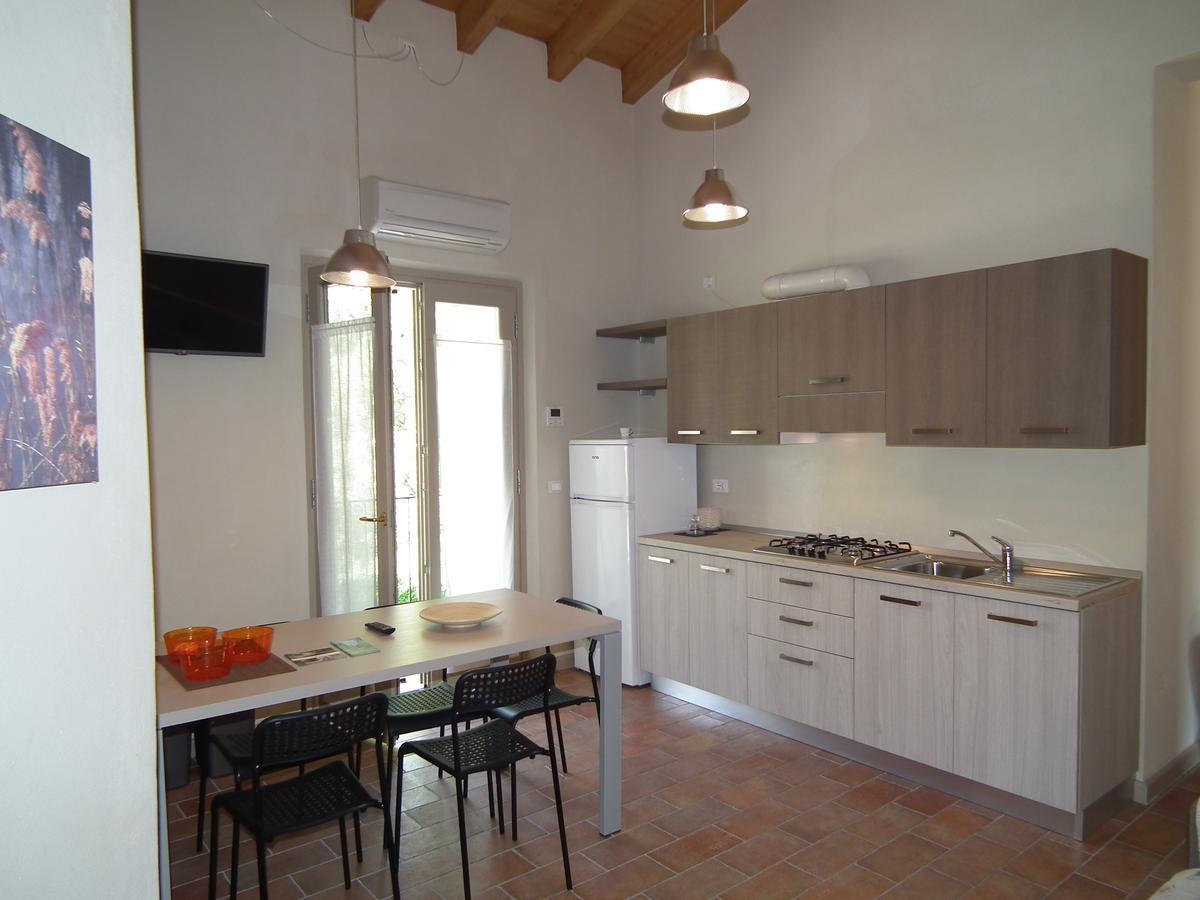 L'Isolo B&B E Case Vacanza Monzambano Dış mekan fotoğraf