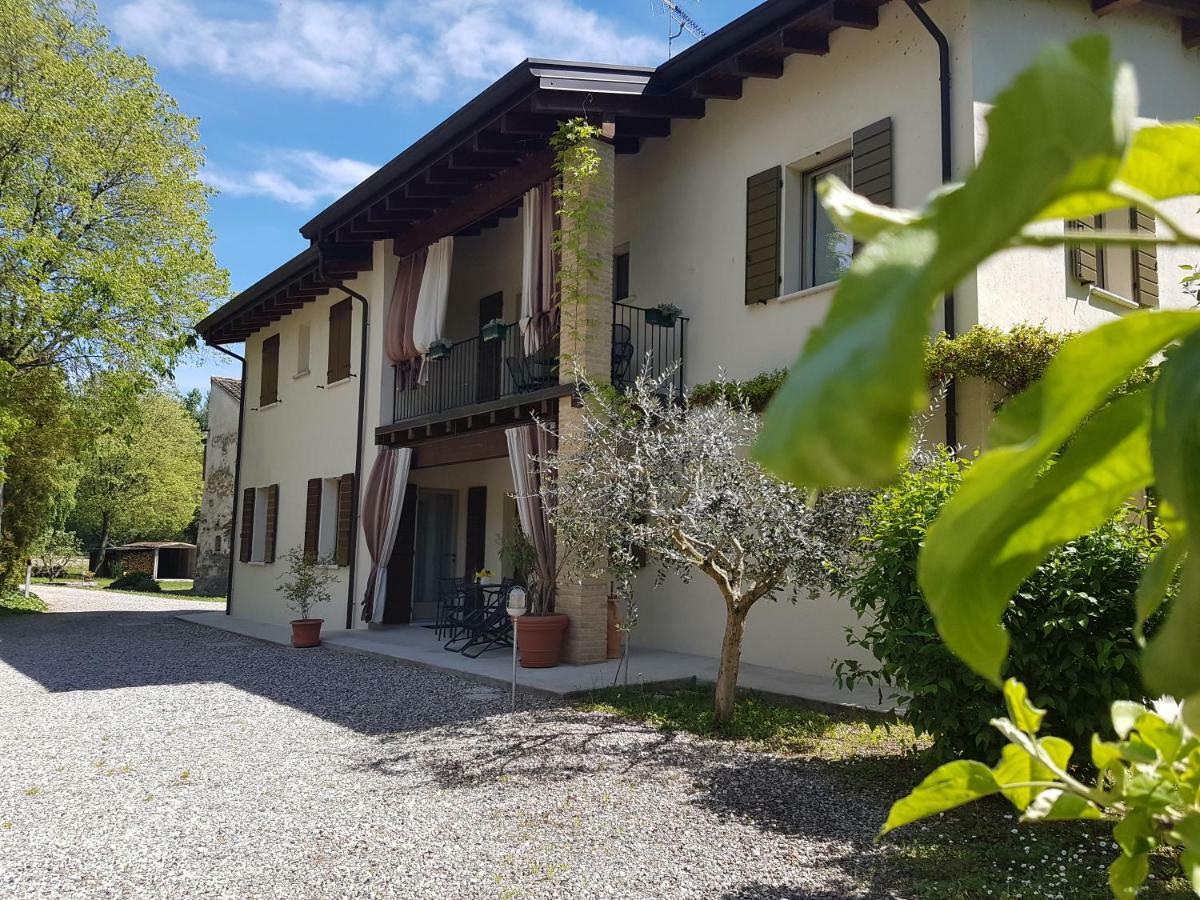 L'Isolo B&B E Case Vacanza Monzambano Dış mekan fotoğraf