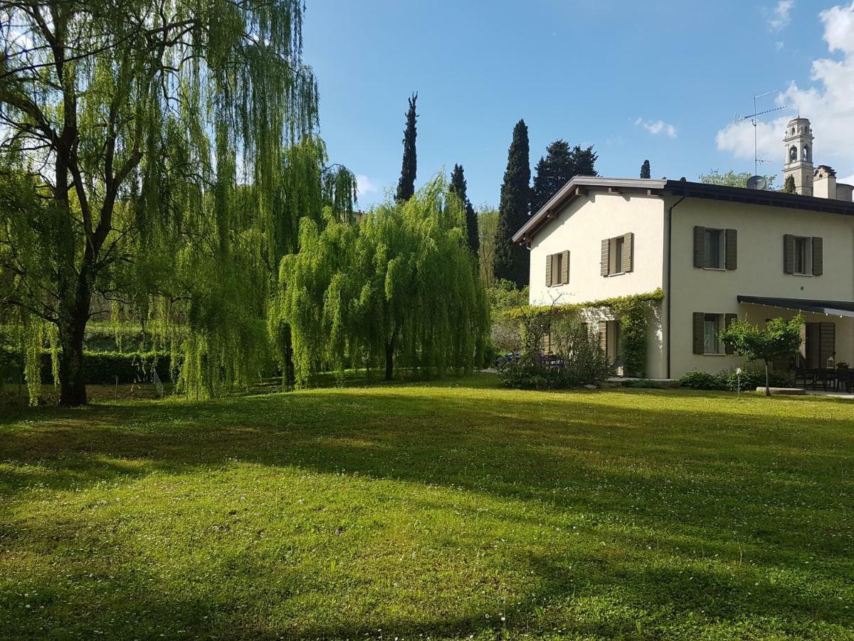 L'Isolo B&B E Case Vacanza Monzambano Dış mekan fotoğraf