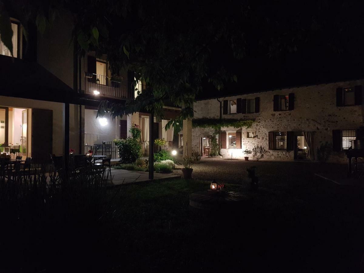 L'Isolo B&B E Case Vacanza Monzambano Dış mekan fotoğraf
