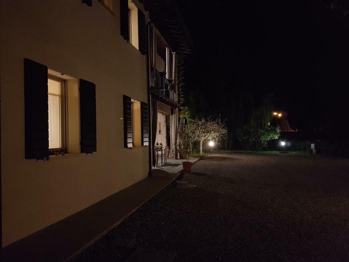 L'Isolo B&B E Case Vacanza Monzambano Dış mekan fotoğraf