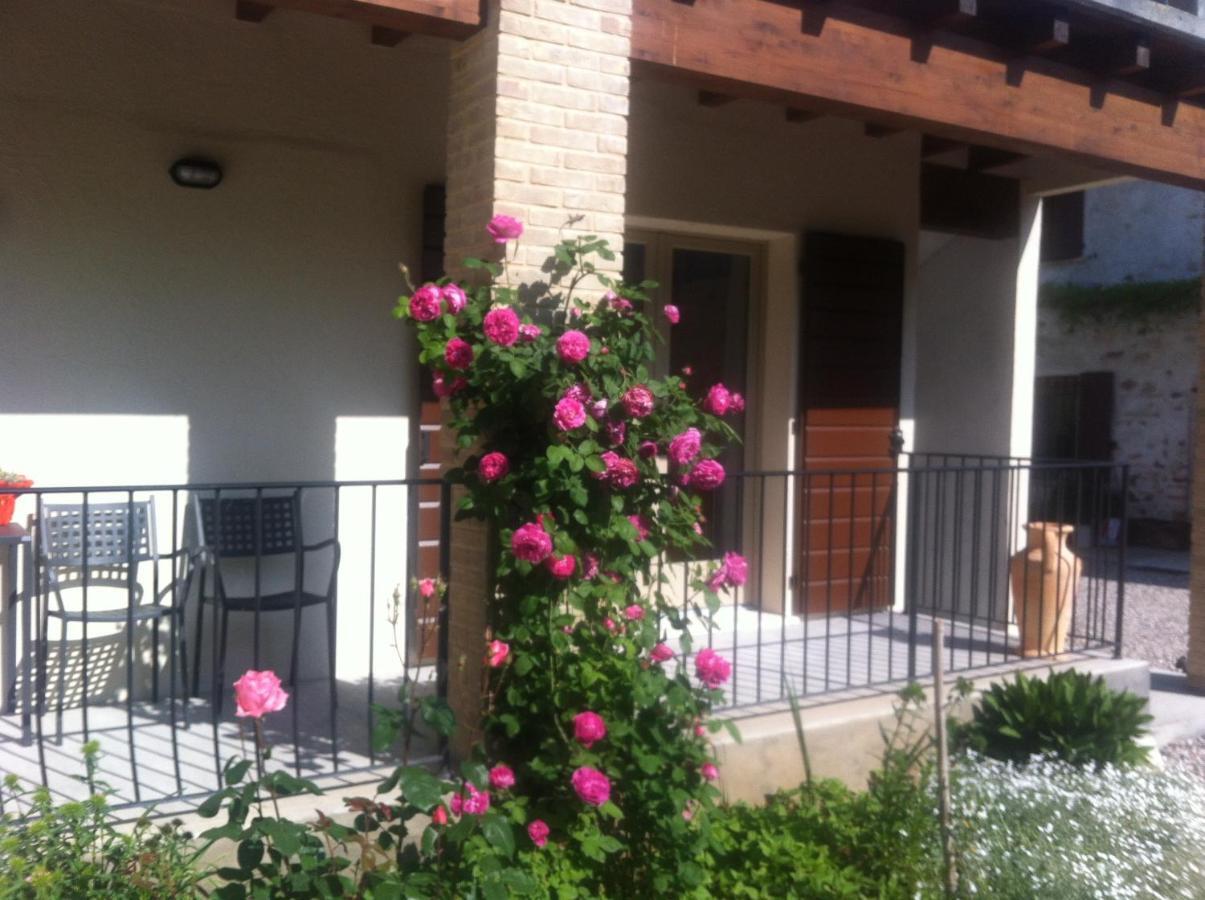 L'Isolo B&B E Case Vacanza Monzambano Dış mekan fotoğraf